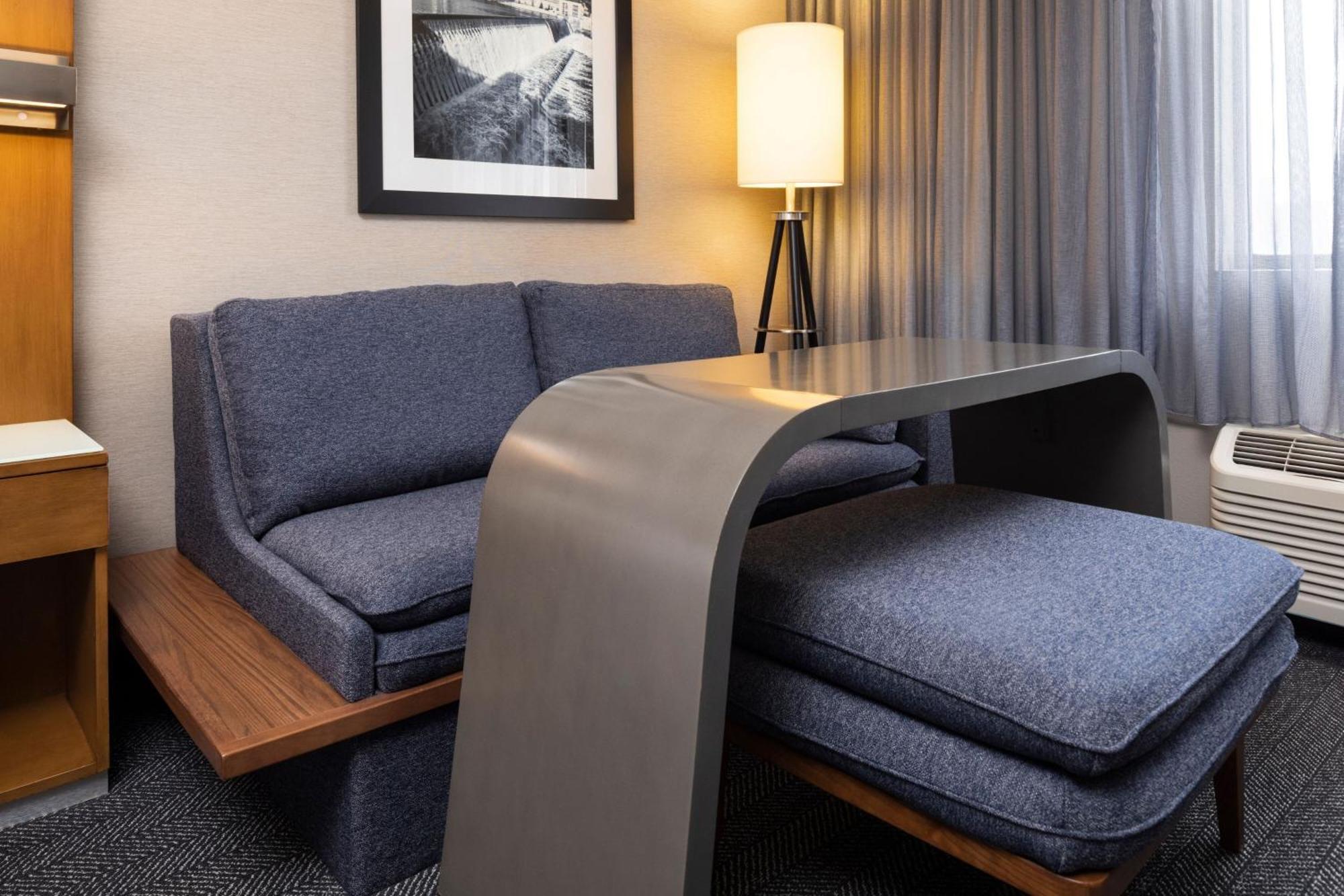 Courtyard By Marriott Minneapolis Downtown Kültér fotó
