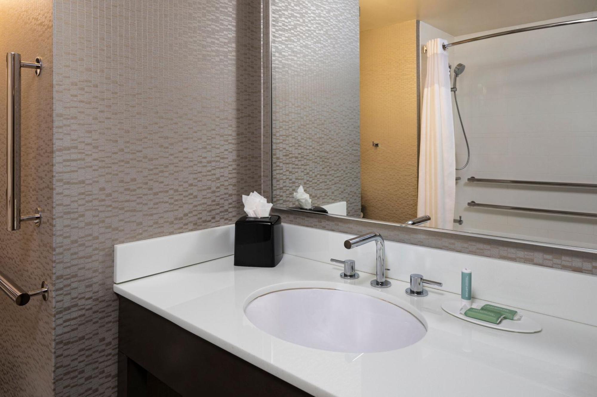Courtyard By Marriott Minneapolis Downtown Kültér fotó