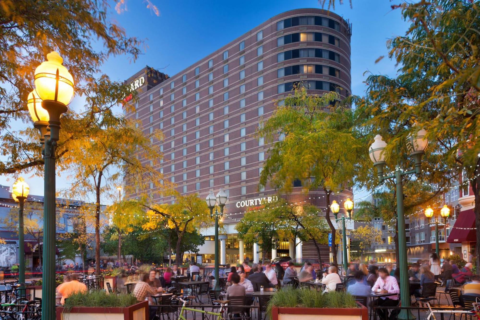 Courtyard By Marriott Minneapolis Downtown Kültér fotó