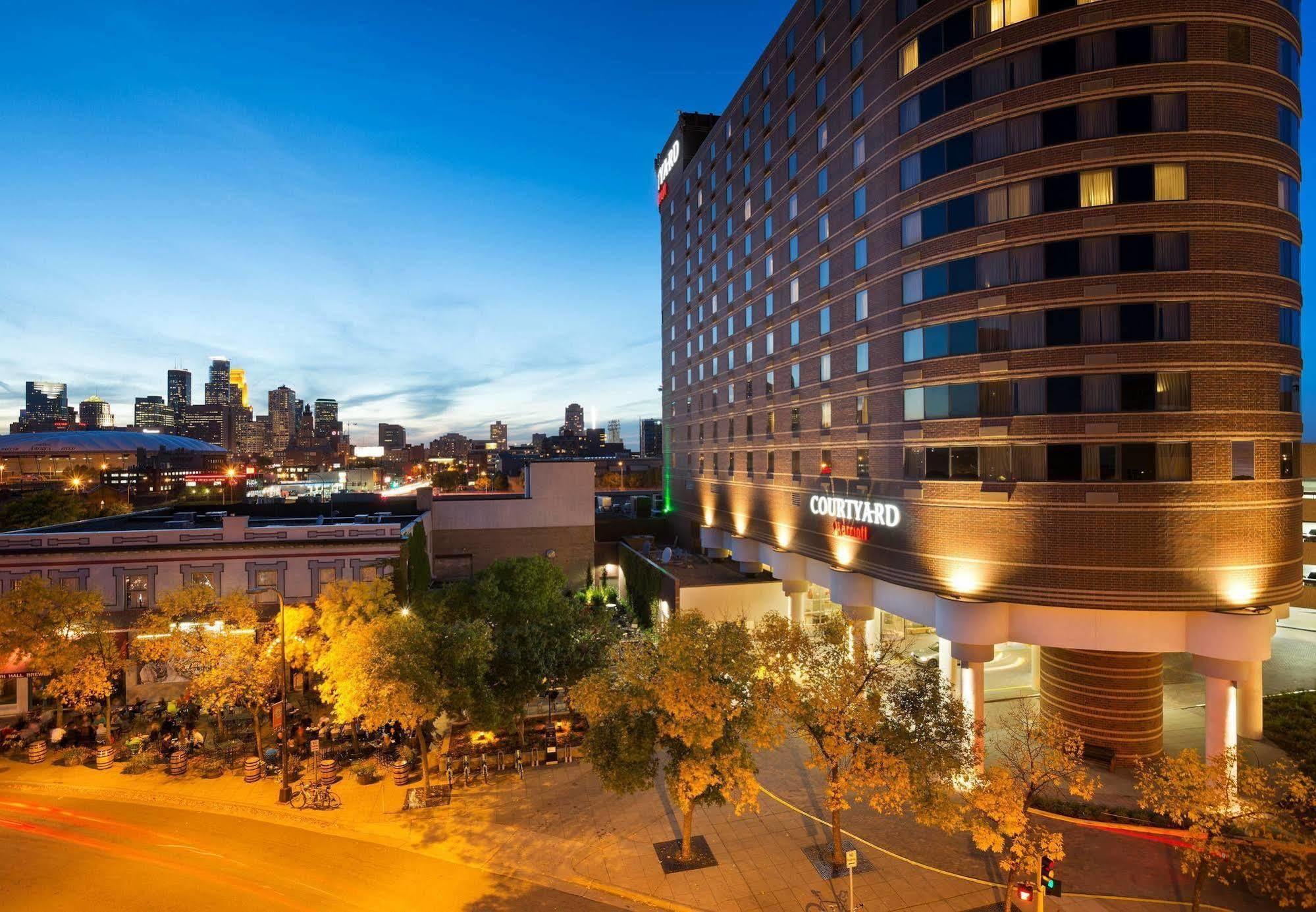 Courtyard By Marriott Minneapolis Downtown Kültér fotó